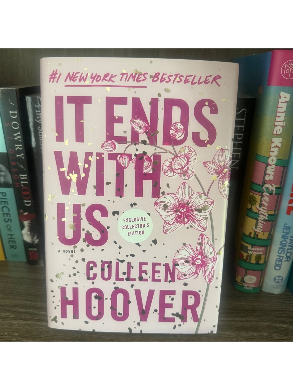 It Ends With Us by Colleen Hoover - Exclusive Collector's Edition